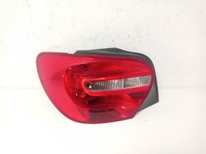   Rear corner lamp 