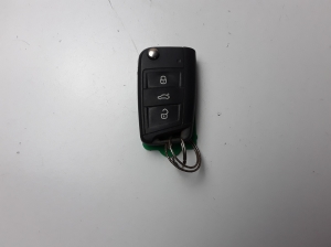   Ignition key 