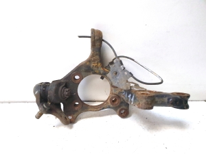 TOYOTA Auris E18 (2012–2018) Front hub stump without bearing - 2