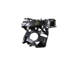 Aizmugurējā bampera kronšteins - A2538850621