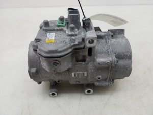   Air conditioner compressor 