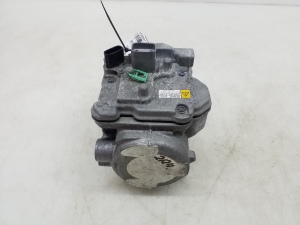  Air conditioner compressor 