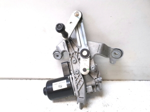 Scheibenwischermotor vorne - W000075753  W000075743