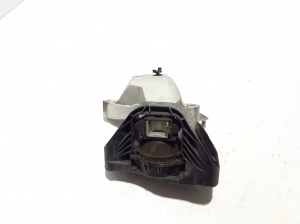 RENAULT Arkana (2019–2026) Engine mount 112323200R - 2