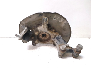 TOYOTA Auris E18 (2012–2018) Esirumm - 3