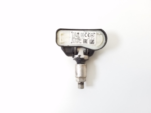 Mercedes Benz E-Class W212 (2009–2015) Reifendrucksensor A0009050030 - 2