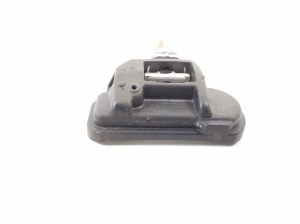 Mercedes Benz E-Class W212 (2009–2015) Reifendrucksensor A0009050030 - 3