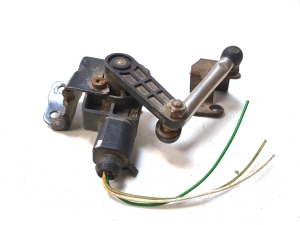 Skoda Superb (2008–2015) Rear hub sensor 1T0907503 - 3