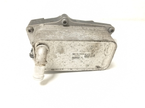 Mercedes Benz A-Class 176 (2012–2018) Getriebeölkühler A2465010101 - 5
