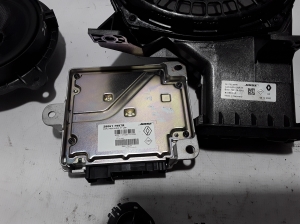 RENAULT Arkana (2019–2026) Audioverstärker 280617997R - 4
