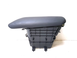 Glove box - 58812F4010