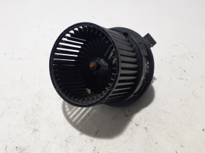 Heizungsgebläsemotor - 272100759R