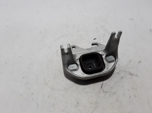 RENAULT Arkana (2019–2026) Getriebehalter 112537688R - 3