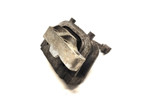 Volkswagen Arteon (2017–2026) Engine mount 3Q0199262J - 5