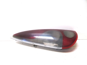 TOYOTA Yaris Verso (1999–2006) Eckleuchte hinten 52028 - 2