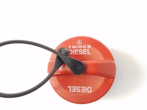 Mercedes Benz R-Class 251 (2006–2017) Kraftstofftankdeckel A1644700130 - 2