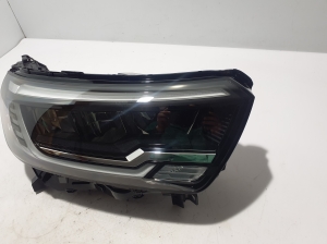 RENAULT Kangoo III (2021–2026) Scheinwerfer vorne 260103264R - 2