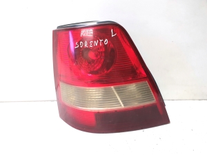  Rear corner lamp 