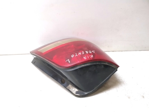  Rear corner lamp 