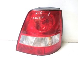  Rear corner lamp 