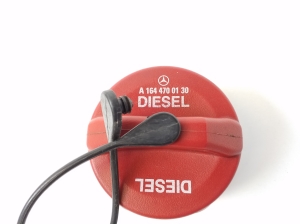 Mercedes Benz R-Class 251 (2006–2017) Kraftstofftankdeckel A1644700130 - 3