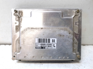 TOYOTA Yaris Verso (1999–2006) Engine control unit 8966152250  0281010768 - 2