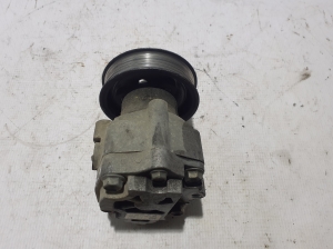  Power steering pump 