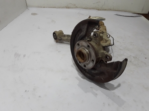 Volkswagen Transporter T5 (2003–2015) Tagumine rumm 7H0501071E - 3