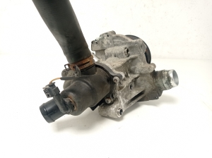Mercedes Benz A-Class 176 (2012–2018) Water pump A6512000501 - 3