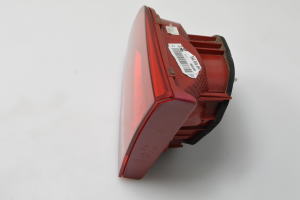 Volkswagen Passat B7 (2010–2014) Tagatuli tagaluugil 3AE945094J - 2