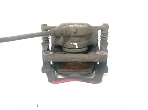 Mercedes Benz A-Class 176 (2012–2018) Front brake caliper A0004216781 - 2