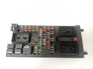 Land Rover Sport L320 (2005–2013) Drošinātāju kaste salonā AH2214F041BE - 4