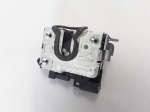 Dacia Duster (2010–2017) Front door lock 8200735222 - 2