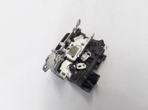 Dacia Duster (2010–2017) Front door lock 8200735222 - 3