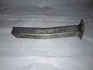 Front subframe bracket - 51811234SX