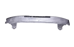   Front bumper beam 