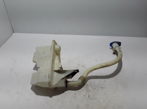 Volkswagen Transporter T5 (2003–2015) Front washer fluid reservoir 7H0955453P - 3