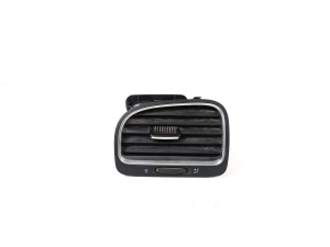   Grilles de ventilation du tableau de bord  - 5K0819703J 