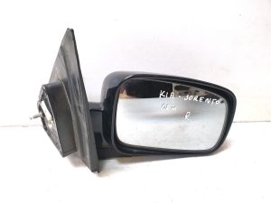  Side mirror and its details 