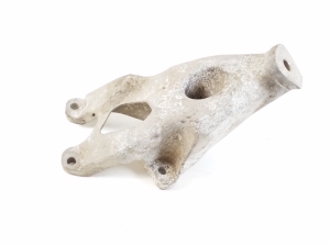 AUDI A4 B8 (2007–2016) Engine bracket 8K0199307 - 2