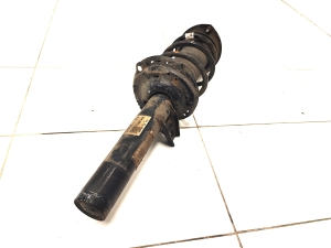 Volkswagen Arteon (2017–2026) Front shock absorber 3Q0413031 - 2