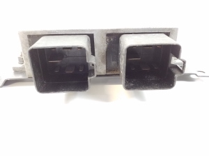 Saab 9-5 (1997–2010) Glow plug relay 8972877140 - 4