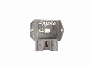 Mitsubishi Pajero III (1999–2006) Gebläsewiderstand 4993002110 - 3
