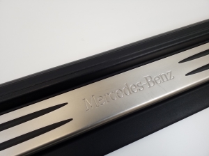 Mercedes Benz SLK-Class 171 (2004–2011) Inner sill trim A1716800135 - 3