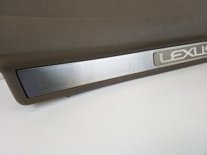 LEXUS LS (2000–2006) Inner sill trim 6791750060 - 4