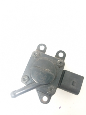  Exhaust gas sensor 