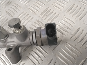 AUDI A7 (2010–2018) Kõrgsurve kütusetoru 059130090BS - 4