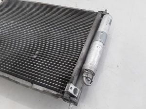 RENAULT Twingo II (2007–2014) Dzesēšanas radiators un tā daļas 8200369308 - 3