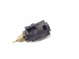Mercedes Benz C-Class 204 (2007–2014) Magnetventil A0071531428 - 2