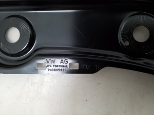 Volkswagen Sharan (1995–2010) Priekšējā luktura kronšteins 7N0805931 - 2